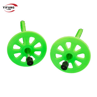 Fijaciones de aislamiento térmico eficientes para lana de vidrio y paredes exteriores